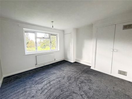 2 bedroom property to rent Evenlode Road, SO16 - Photo 2