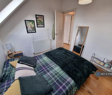 2 bedroom flat to rent - Photo 1