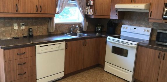 Jumelé 3 chambres à louer Neufchatel avec piscine - Photo 2