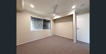 4 Bedroom with Large Yard & Shed - Photo 3