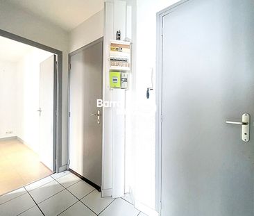 Location appartement à Lorient, 2 pièces 31.49m² - Photo 2