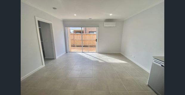 Charming Family Home in Serene Bonnie Brook Location - Photo 1