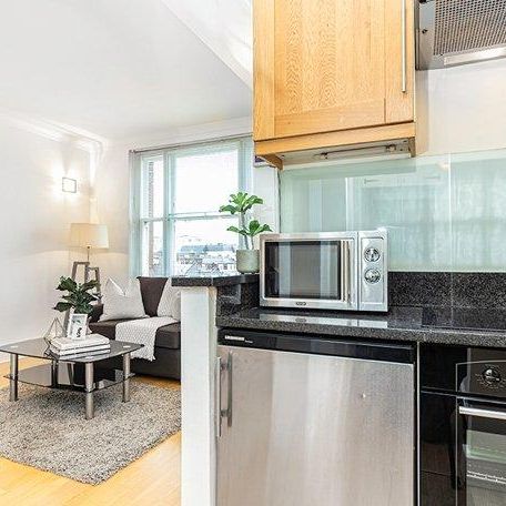 Studio to rent - Photo 1