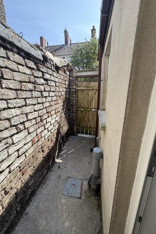 5 Acton Street, Belfast, BT13 3GU - Photo 3