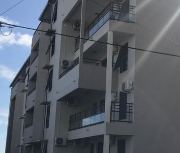 Location Appartement 3 pièces 67m² LE TAMPON 97430 - Photo 3