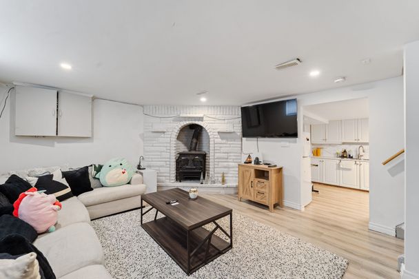 For Lease - 376 Fairlawn Street, Oshawa, Ontario - Photo 1