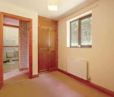 2 bedroom barn conversion to rent - Photo 5