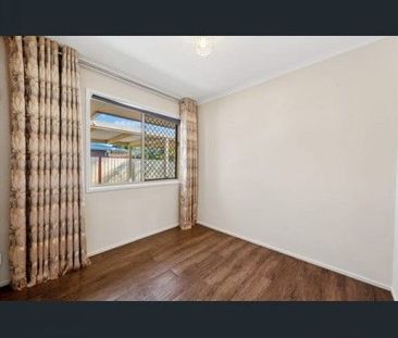 Family-Friendly Corner Block Home with Outdoor Entertaining Area â... - Photo 4