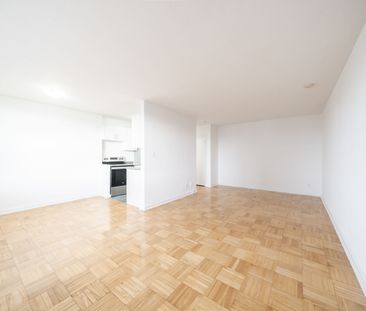 For Lease - 165 Cosburn Avenue Unit# 604, Toronto, Ontario - Photo 3