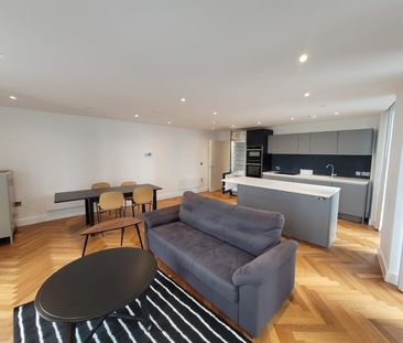 2 Bed Flat, Owen Street, M15 - Photo 1