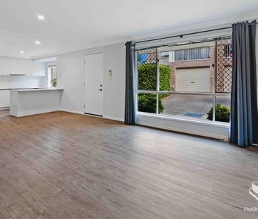 Stylish & Convenient Living in the Heart of Yeronga! - Photo 2