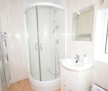 2 bedroom terraced house to rent - Photo 6