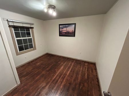 For Lease - 1315 Partington Avenue, Windsor, Ontario - Photo 3