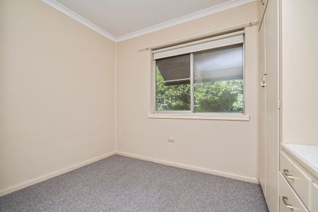 SOUGHT AFTER COMPLEX! - Photo 3