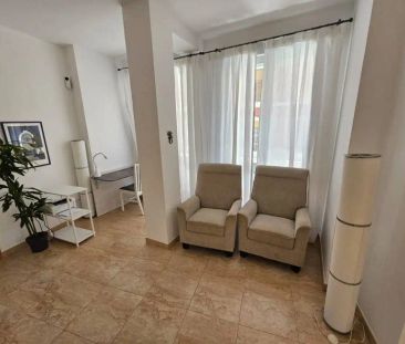 Piso de alquiler en Calle Valdés, Barrio del Centro - Photo 3