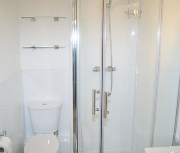 Lady Yorke Park, Seven Hills Road, Iver,SL0 - Photo 3