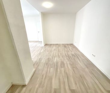 Renovierte Singlewohnung frei ab sofort - Foto 1