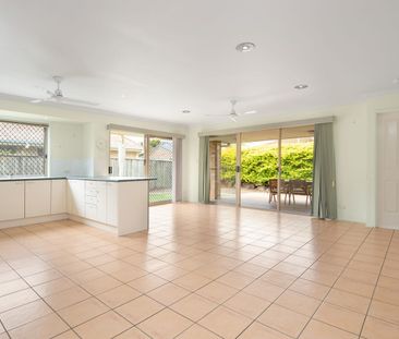 35 Campbell Street, Wakerley, Qld 4154 - Photo 6