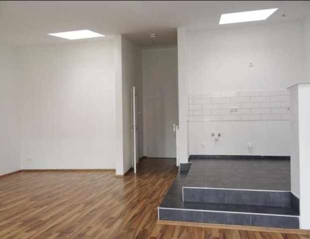 Schöne gemütliche 1-Raum-Loft Wohnung DG.54,01m2 in MD.Neue -Neustadt zu vermieten. - Foto 1