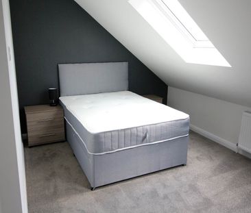 Stanhope Drive (Room 6), Horsforth, Leeds - Photo 3