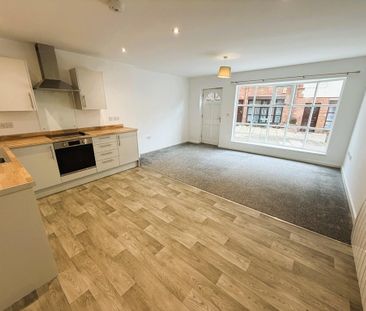 1 bedroom ground floor flat to rent - Photo 1