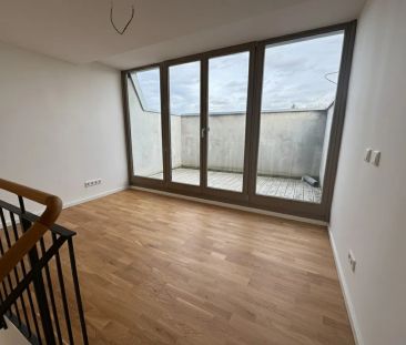 Erstbezug-Hochwertige drei Zimmerwohnung mit Dachterrasse im histor... - Photo 4