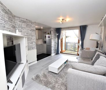 Harry Close, Croydon, CR0 - Photo 4