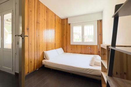 Passeig de la Mare de Déu del Coll, Barcelona, Catalonia 08023 - Foto 2