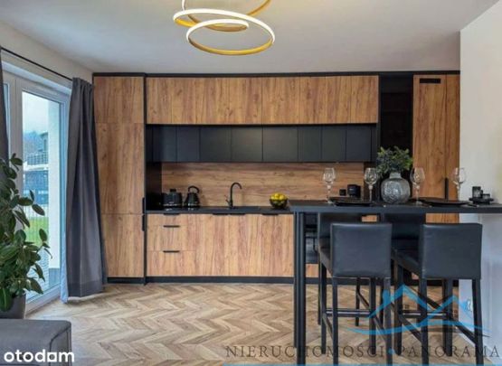 Komfortowy, umeblowany apartament z ogródkiem. - Zdjęcie 1