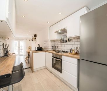 Denzil Road, NW10, London - Photo 3