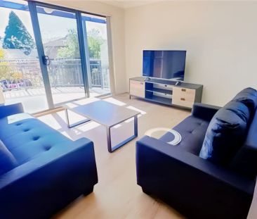 3 bed 2 bath*35 - Photo 1