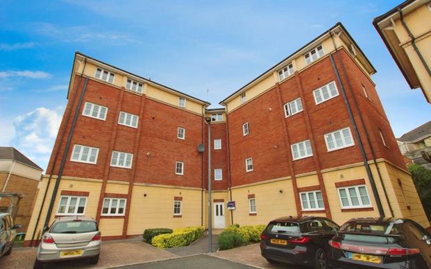 A rare oppertunity of a two double bedroom top floor apartment in central Bradley Stoke - available in June - Photo 1