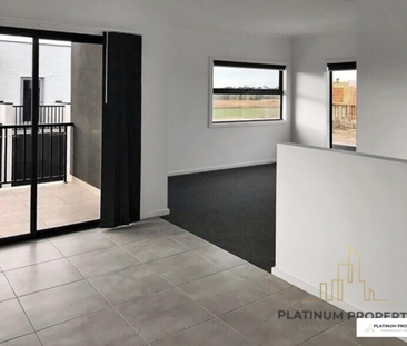 Contemporary FOUR Bedroom Townhouse in a GREAT Location! Located of... - Photo 6