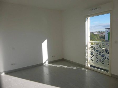 Location appartement récent 3 pièces 55.35 m² à Montpellier (34000) - Photo 2