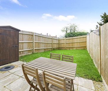 3 bedroom end of terrace house to rent - Photo 5