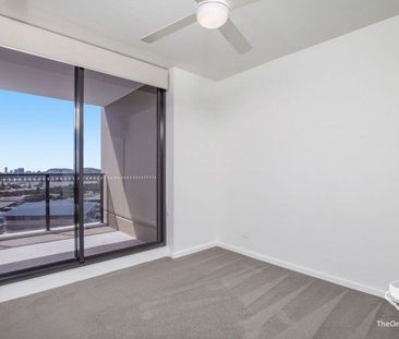 CIENNA VARSITY RIDGE - 1 Bedroom Executive Apartment - Photo 3