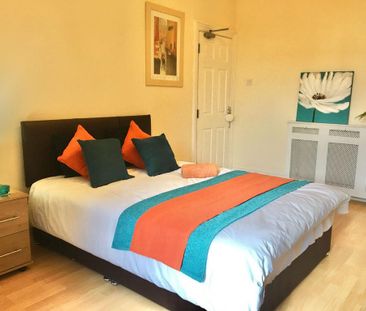 1 bedroom in a house share to rent - Photo 3