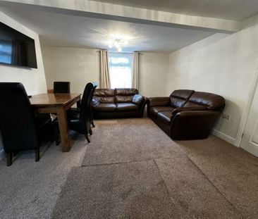 2 bedroom private hall to rent - Photo 4