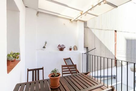 Carrer Gran de Gràcia, Barcelona, Catalonia 08012 - Photo 5