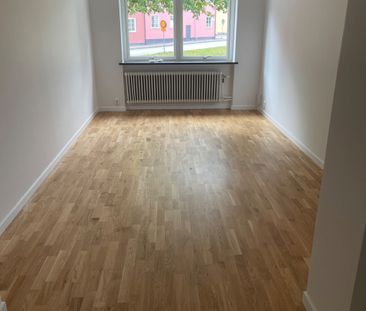 Rönnebergsgatan 18, Öster - Photo 3