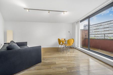 1 bedroom flat to rent - Photo 3