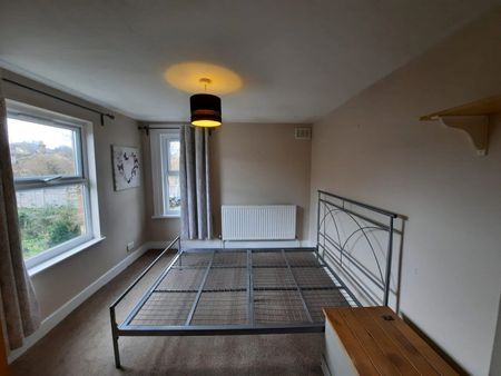 2 Bed Flat, George Lane, SE13 - Photo 4