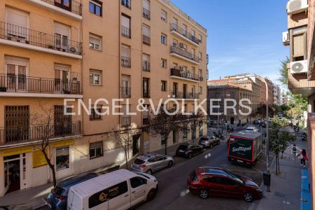 Madrid - Photo 2