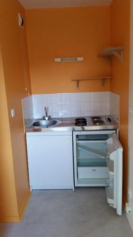 A LOUER ANGERS PATTON - Un appartement T2 34 SQUARE ... - Photo 5