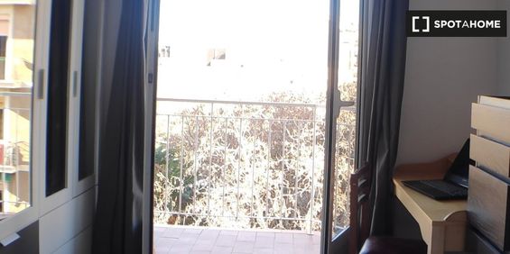 barcelona, Catalonia 08013 - Photo 3