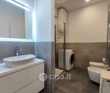 Bilocale in Affitto in Via Monte Rosa 21 a Milano - Foto 1