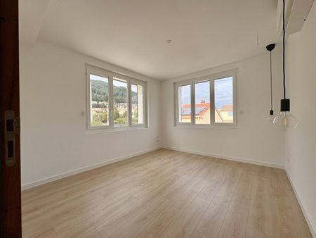 Location Appartement 3 pièces 67m² LA FARLEDE 83210 - Photo 5