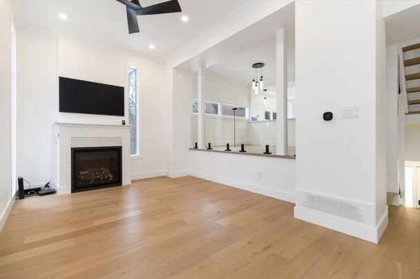 For Lease - 1250 Marlborough Court Unit# 26, Oakville, Ontario - Photo 1