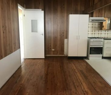 “Well-Located Family Home with Backyard & Space to Grow” - Photo 4