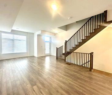 For Lease - 127 Markland Street, Markham, Ontario - Photo 5